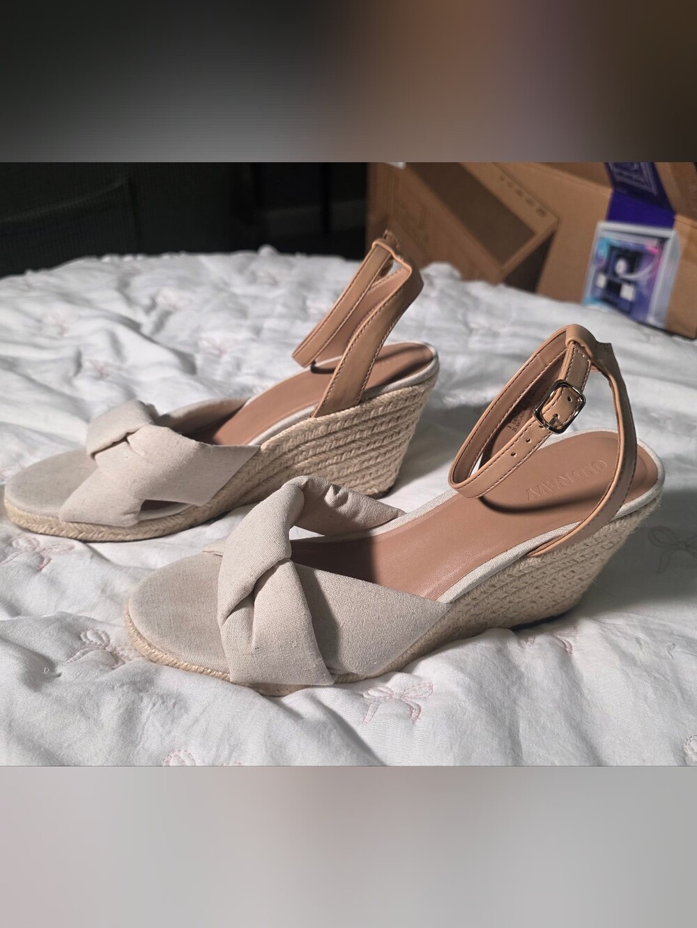 Old Navy Natural Linen-Look Espadrille Wedge Sandals Size 8